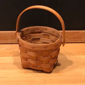 Longaberger Round Small Gathering Basket